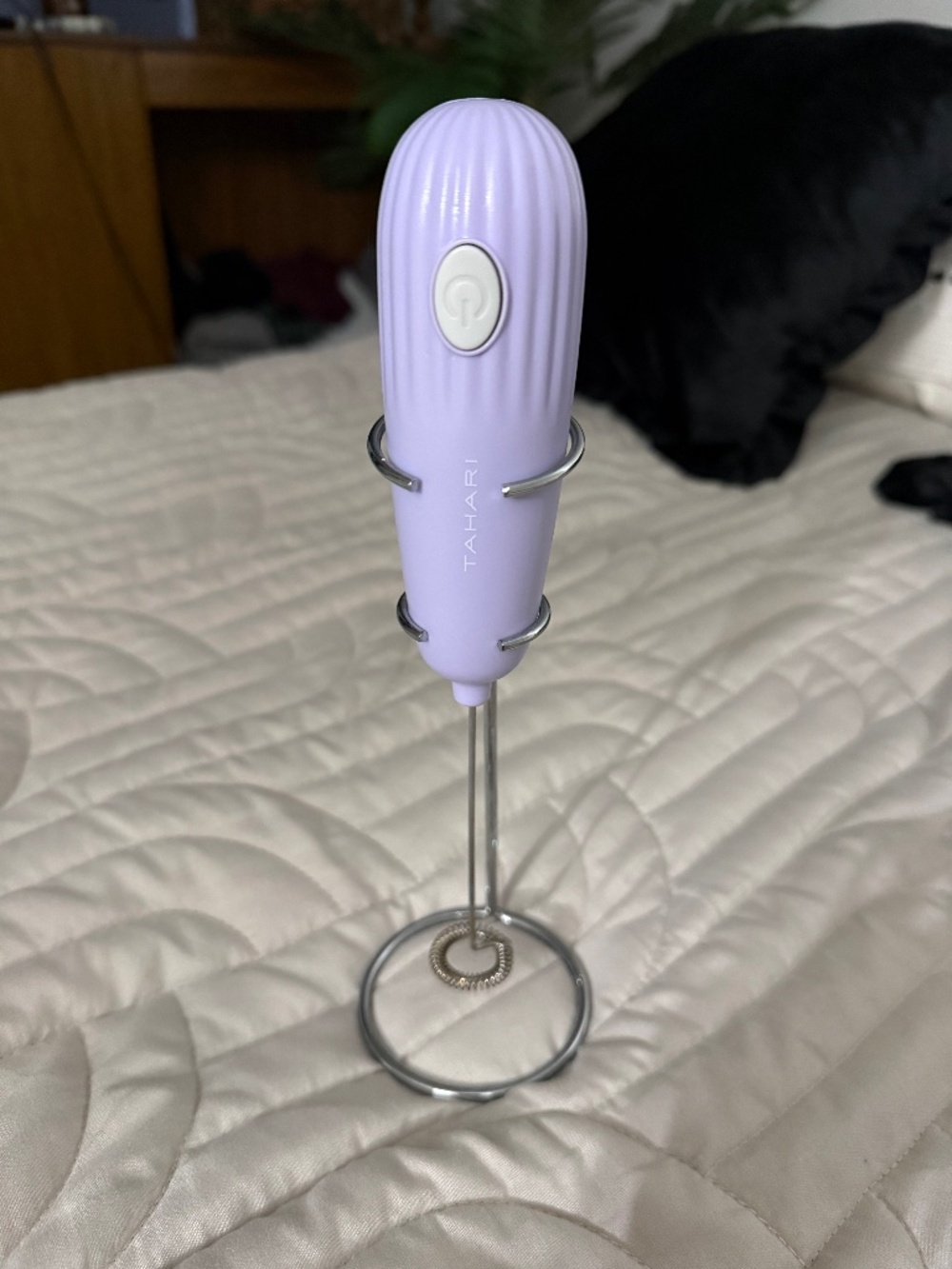 Frother with stand